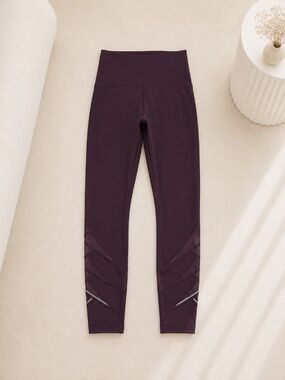 Lululemon Mesh Panel Leggings – Size 4